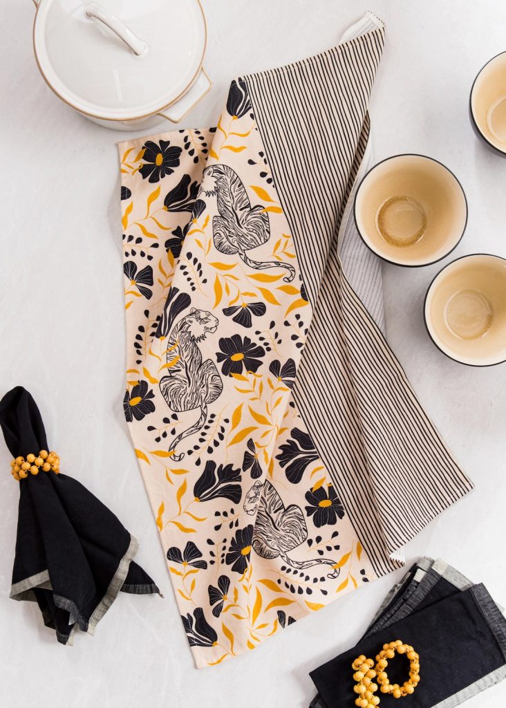 Amicreative: Tiger Tea Towel