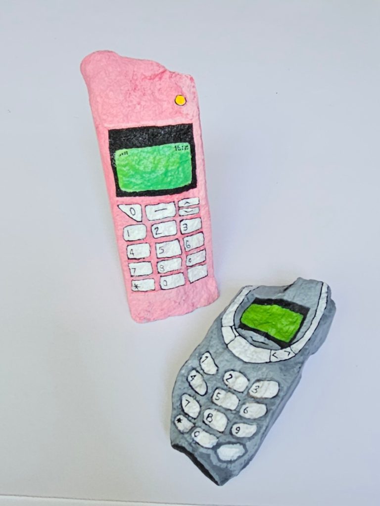 Betty Rubble: Phones
